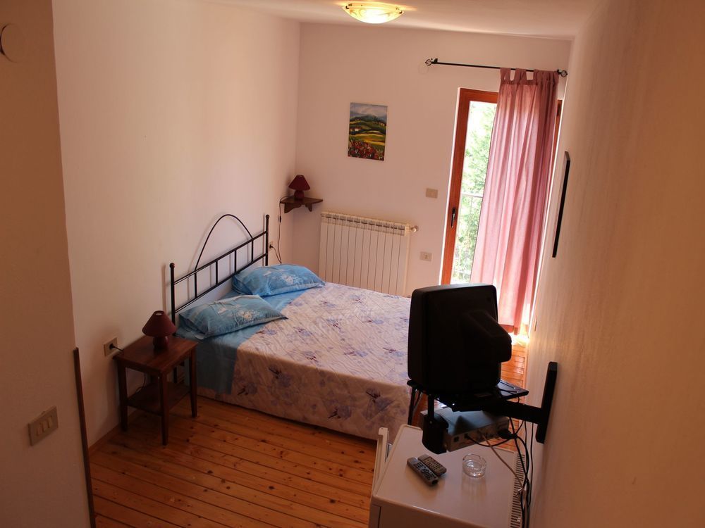 Rooms And Apartment Feral Rovinj Exterior foto